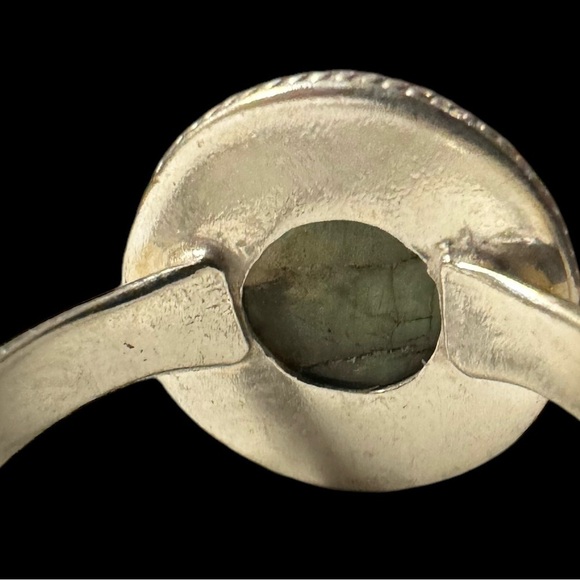 Signed Labradorite Sterling Silver Ring (7.5) - Picture 6 of 9